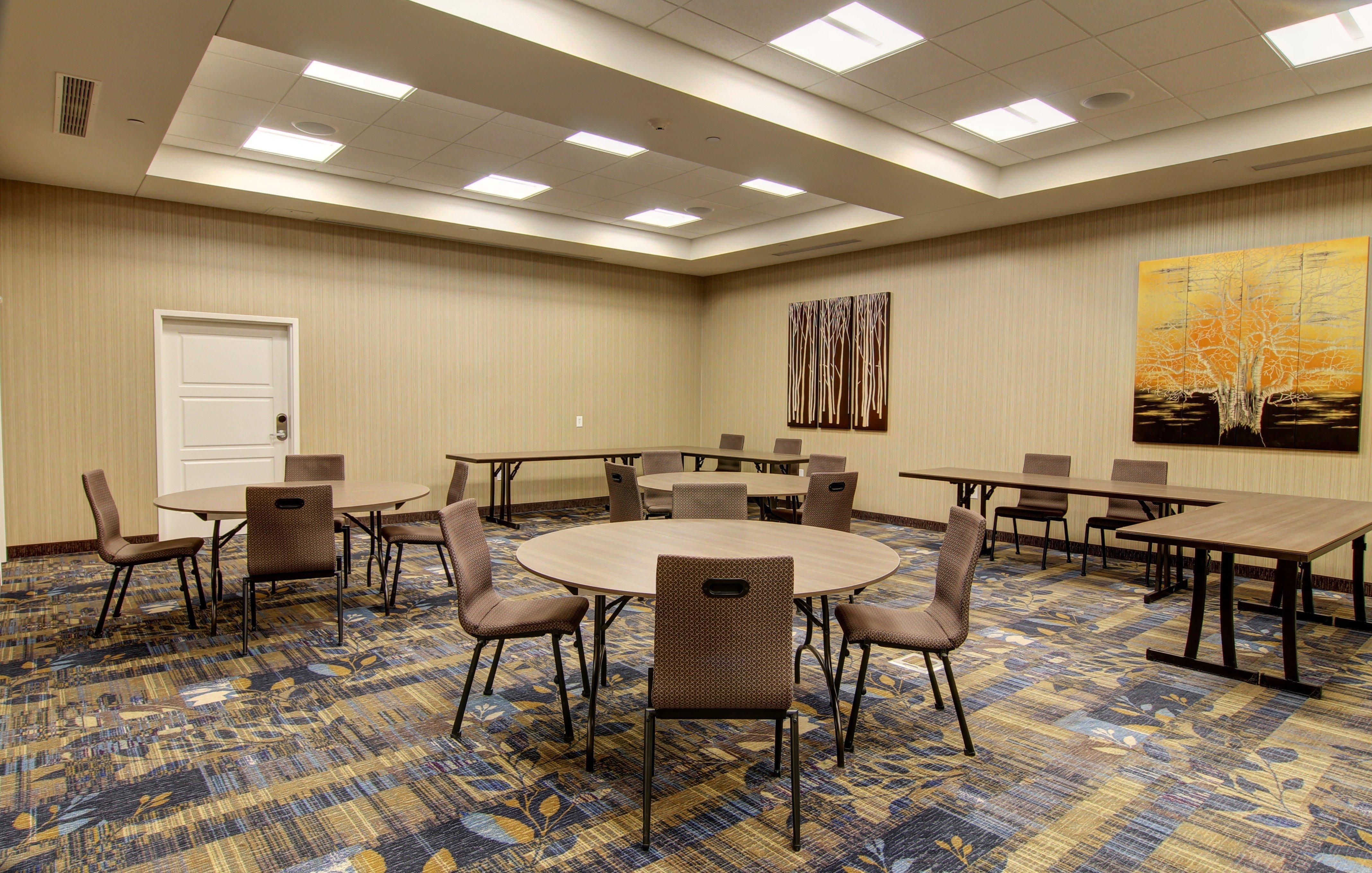 Holiday Inn Express Fargo Sw I94 Medical Center, An Ihg Hotel Exterior foto